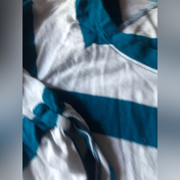 Two striped shirts - Picture 9 of 11